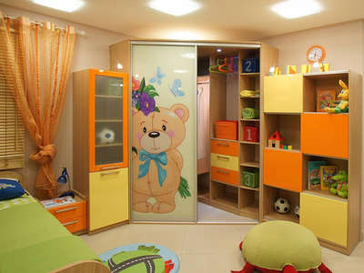 Шкафы купе в детскую комнату